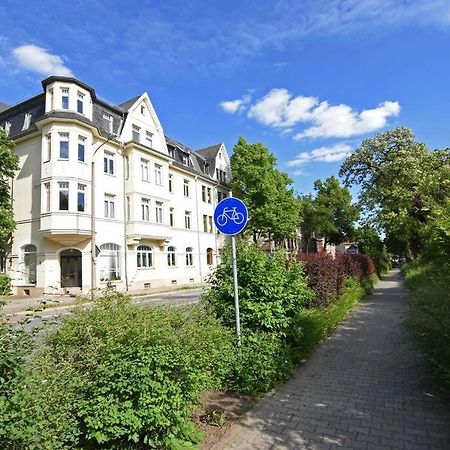 Stylish City Apartment In Zwickau Exterior photo