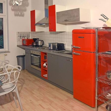 Stylish City Apartment In Zwickau Exterior photo